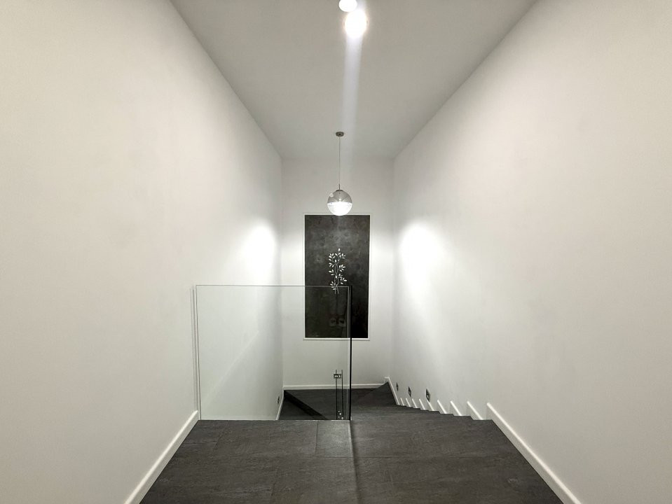 Duplex premium despartit prin camera tehnica, 4 camere, 3 bai in Dumbravita 17, foxfort.ro