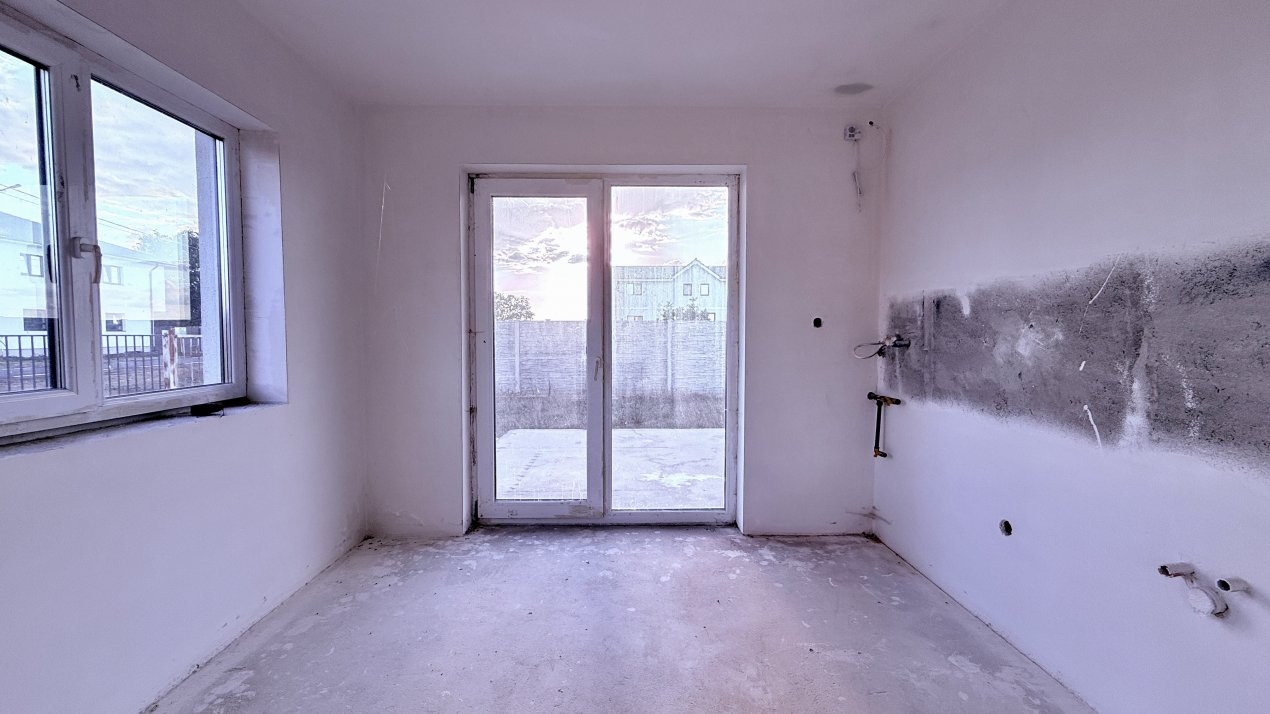 Casa tip triplex, cu 4 camere, de vanzare in Sanandrei. 7, foxfort.ro