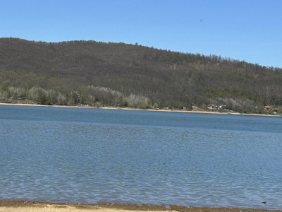 Teren de vanzare 6000 mp cu iesire la Lac Surduc imagine mica 3, foxfort.ro