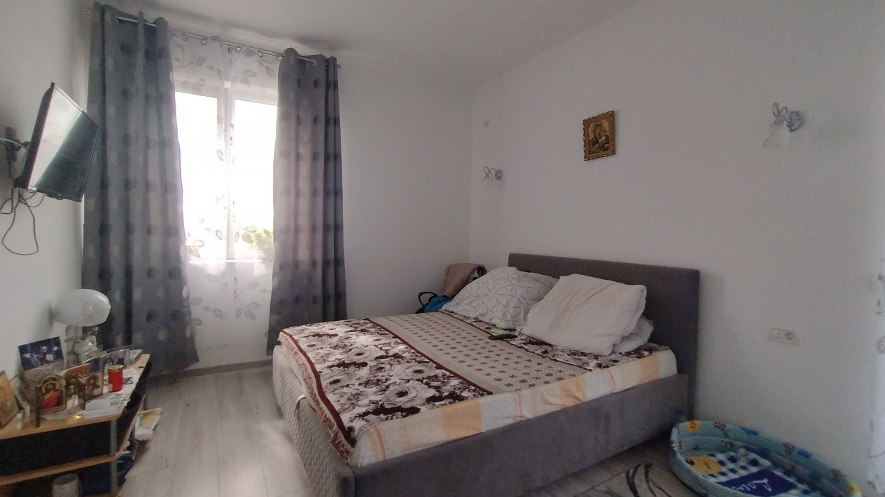 Casa individuala 4 camere, Sacalaz - zona Centrala 8, foxfort.ro