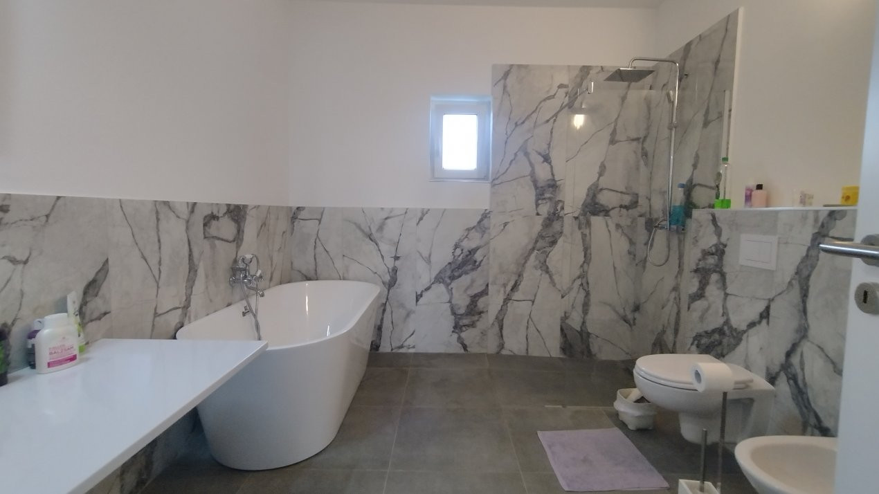 Casa individuala 4 camere, Sacalaz - zona Centrala 10, foxfort.ro