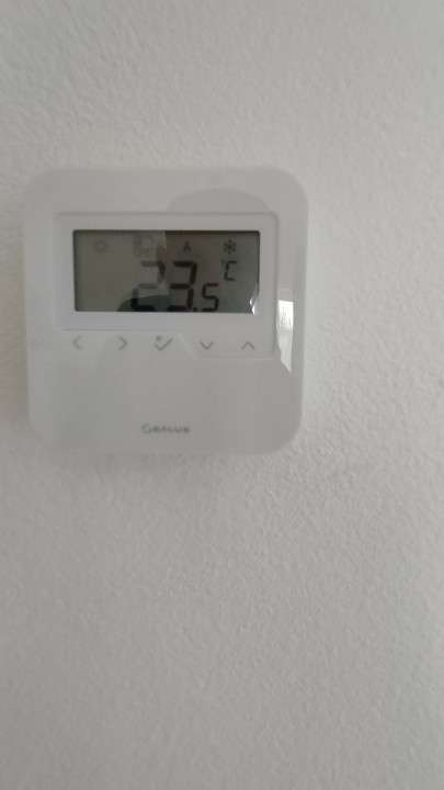 Casa individuala 4 camere, Sacalaz - zona Centrala 17, foxfort.ro