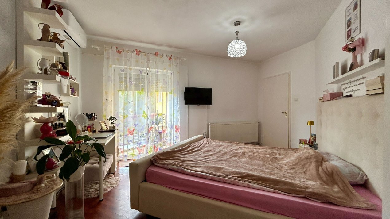 COMISION 0% Apartament cu 3 camere, etajul 1 - Ghiroda 8, foxfort.ro