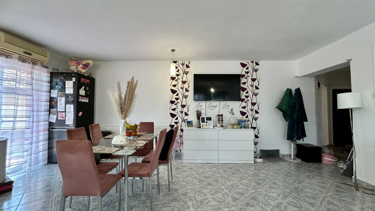 COMISION 0% Apartament cu 3 camere, etajul 1 - Ghiroda 16, foxfort.ro