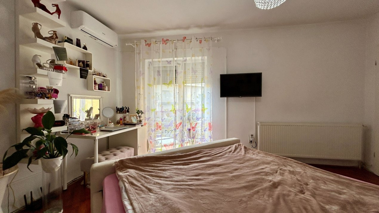 COMISION 0% Apartament cu 3 camere, etajul 1 - Ghiroda 17, foxfort.ro