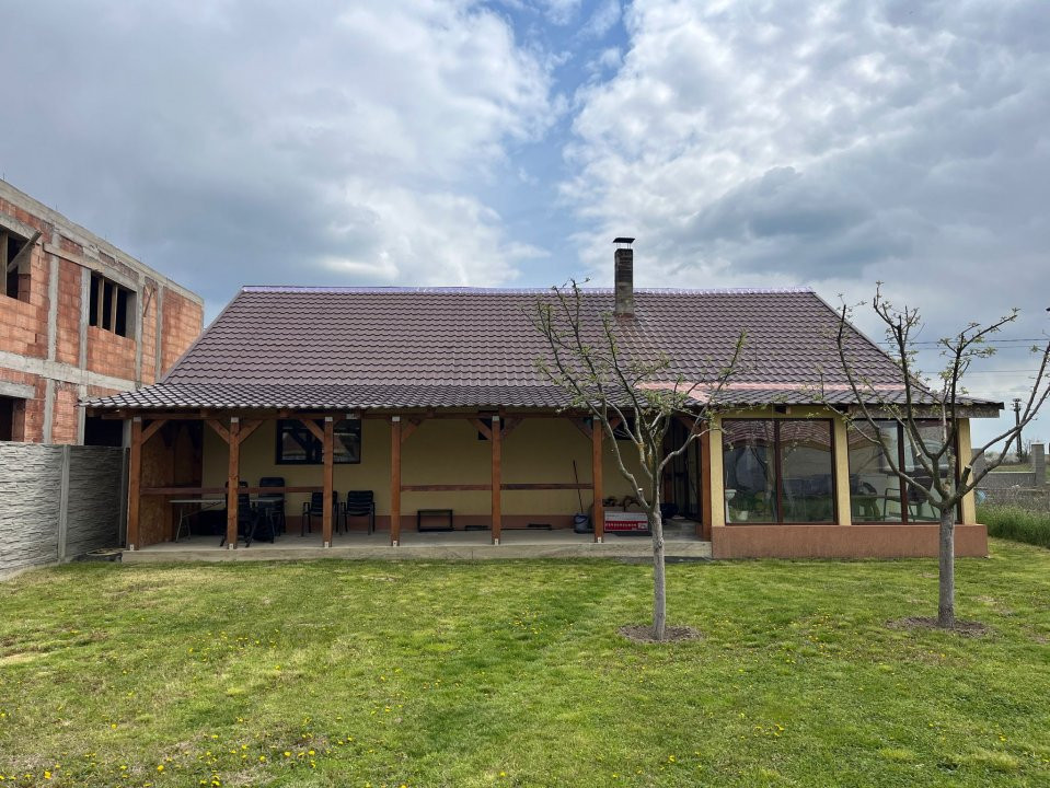 Casa individuala, 3 camere, 140 mp Mosnita Noua  14, foxfort.ro