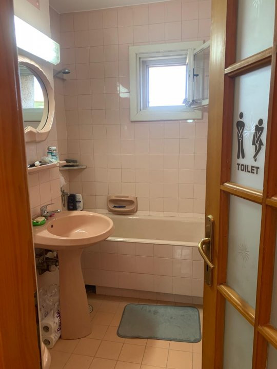 Apartament cu 3 camere, decomandat - Aradului 6, foxfort.ro