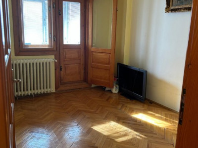 Apartament cu 3 camere, decomandat - Aradului imagine mica 4, foxfort.ro