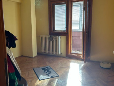 Apartament cu 3 camere, decomandat - Aradului imagine mica 14, foxfort.ro