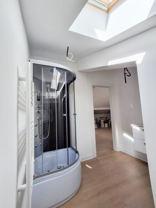 Apartament cu 2 camere de vanzare, in Mosnita Veche 10, foxfort.ro