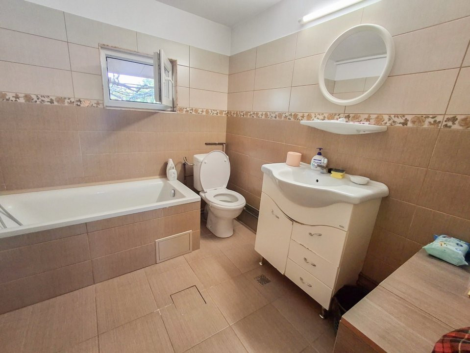 Inchiriere casa 4 camere cu gradina 1000 mp - zona Ghirodei 6, foxfort.ro