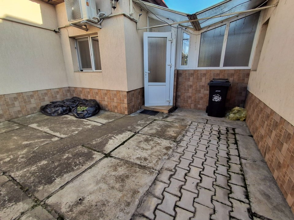 Inchiriere casa 4 camere cu gradina 1000 mp - zona Ghirodei 14, foxfort.ro