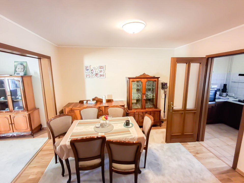 Casa individuala cu suflet si poveste, 5 camere, 204 mp utili  3, foxfort.ro