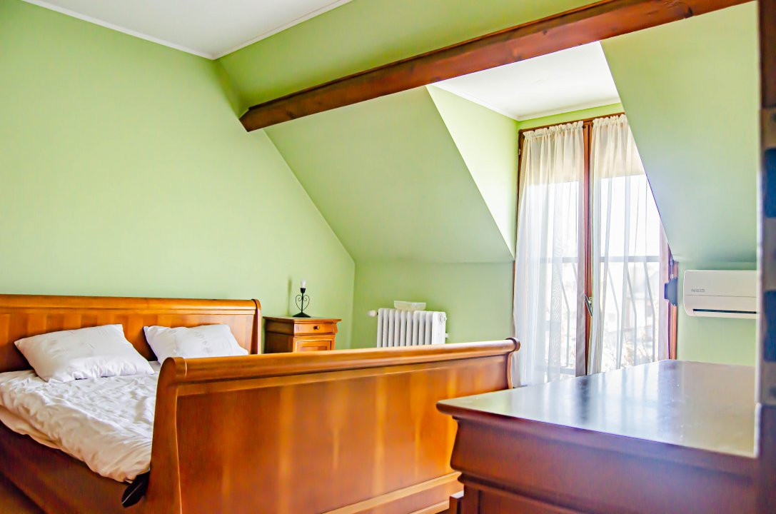 Casa individuala cu suflet si poveste, 5 camere, 204 mp utili  11, foxfort.ro