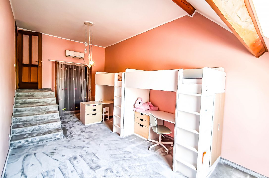 Casa individuala cu suflet si poveste, 5 camere, 204 mp utili  24, foxfort.ro