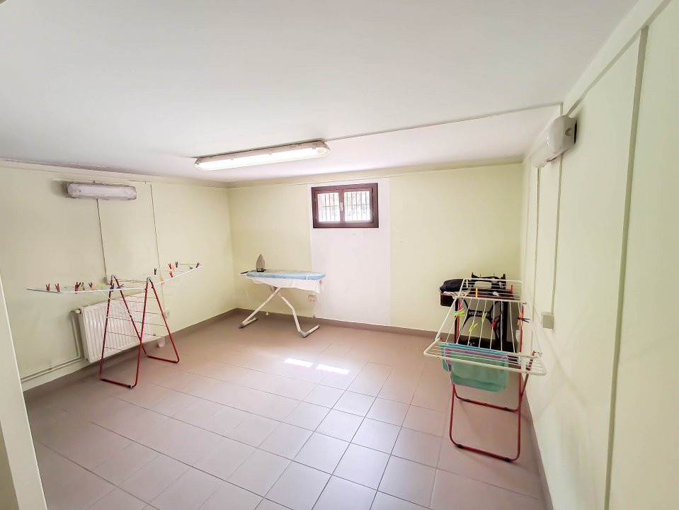 Casa individuala cu suflet si poveste, 5 camere, 204 mp utili  28, foxfort.ro