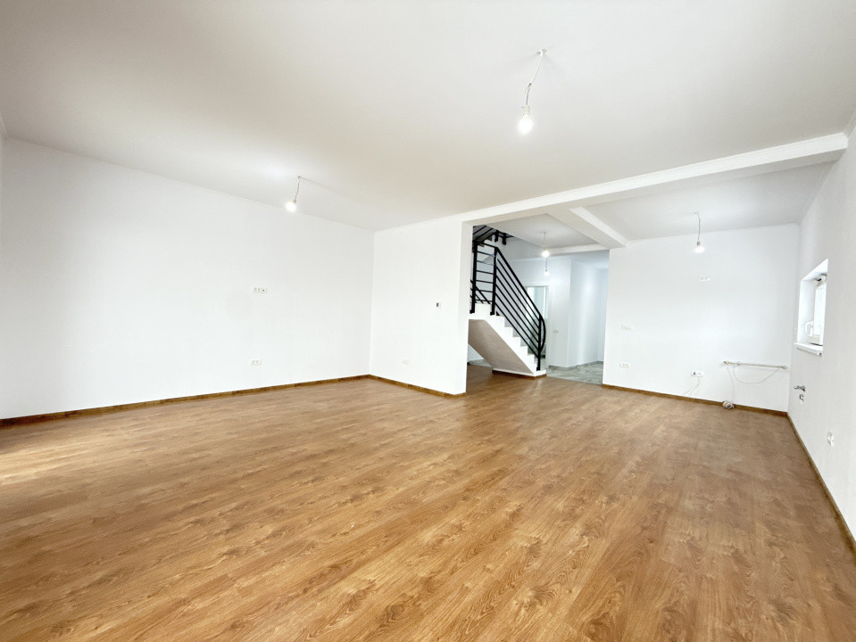 Casa individuala 4 camere, Sacalaz - Cartier nou 21, foxfort.ro