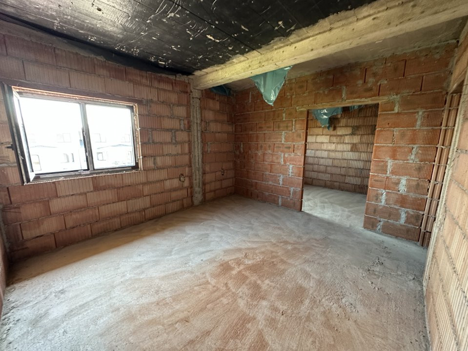 Duplex cu 4 camere si teren de 230 mp, Drumul Boilor - Mosnita  11, foxfort.ro