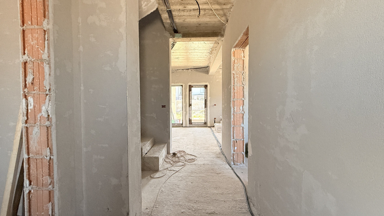Duplex cu 4 camere si teren de 230 mp, Drumul Boilor - Mosnita  16, foxfort.ro