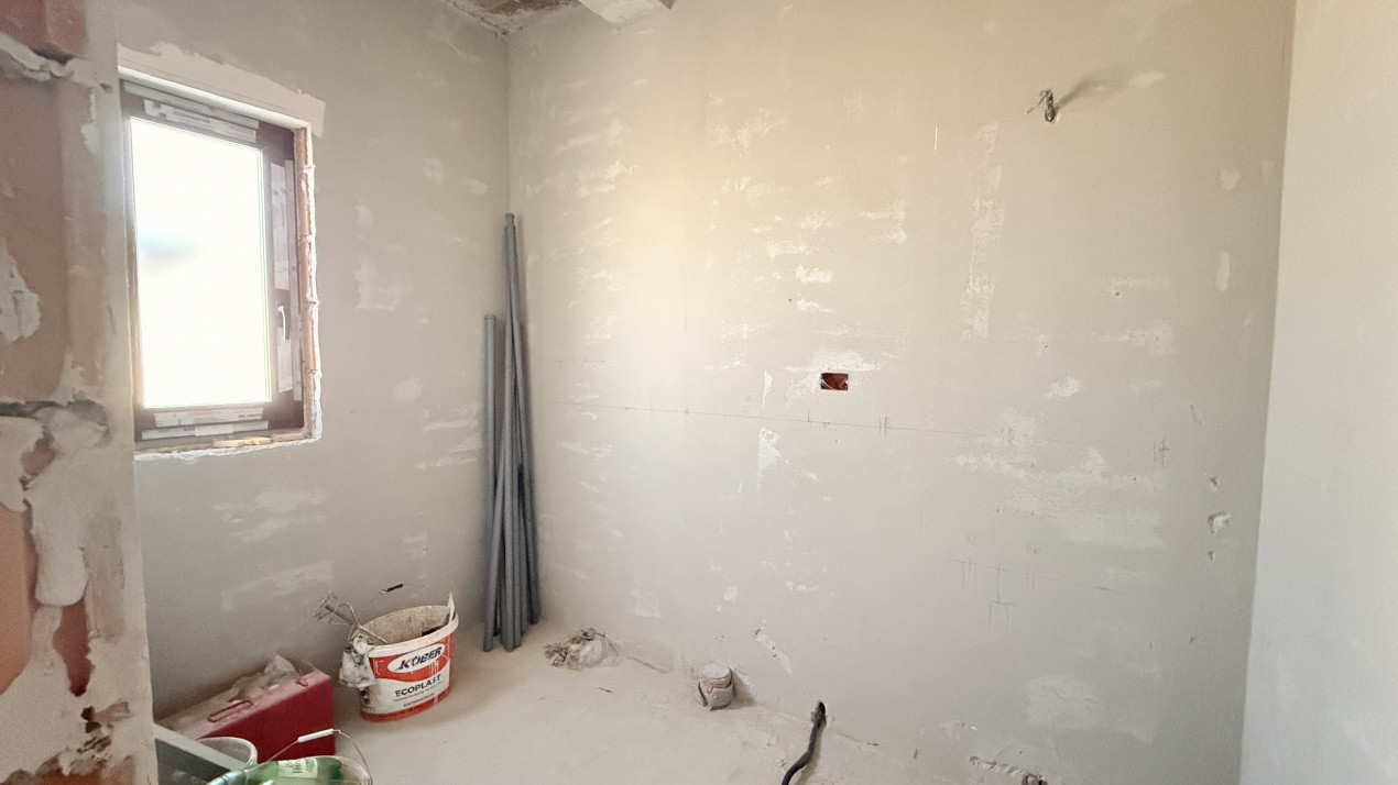 Duplex cu 4 camere si teren de 230 mp, Drumul Boilor - Mosnita  19, foxfort.ro