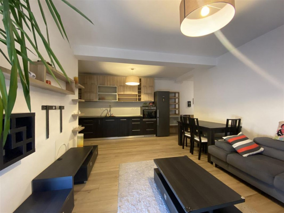 Apartament de inchiriat langa benzinaria ESSO - ID C243 2, foxfort.ro