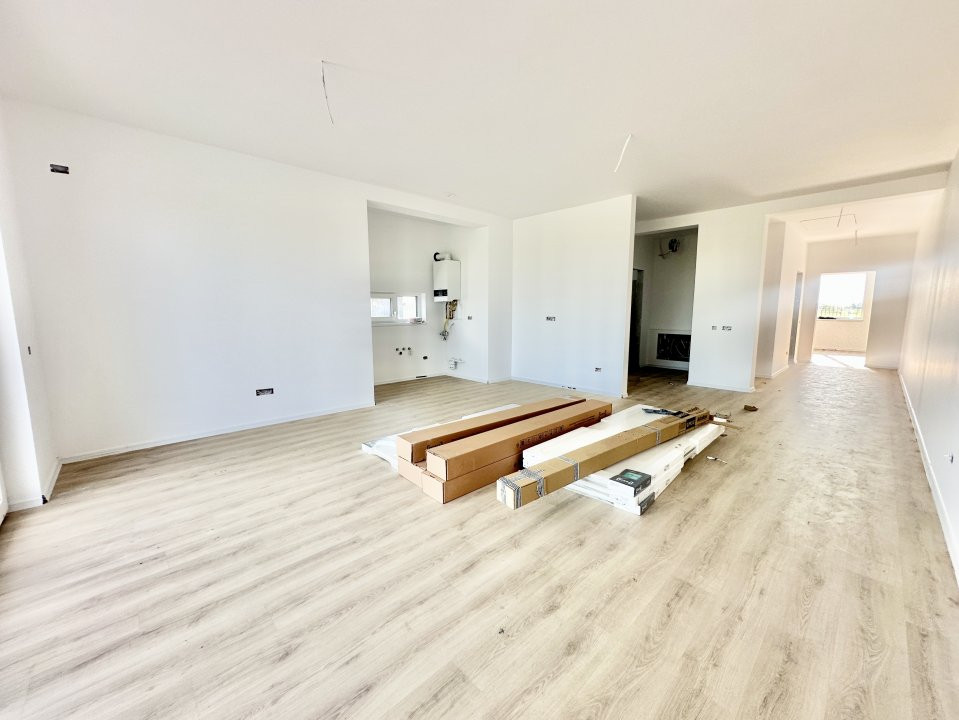 Duplex cu 3 camere si panouri fotovoltaice, zona Mosnita Noua 4, foxfort.ro