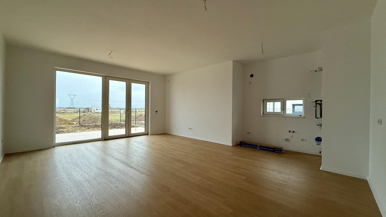 Duplex cu 3 camere si panouri fotovoltaice, zona Mosnita Noua 4, foxfort.ro