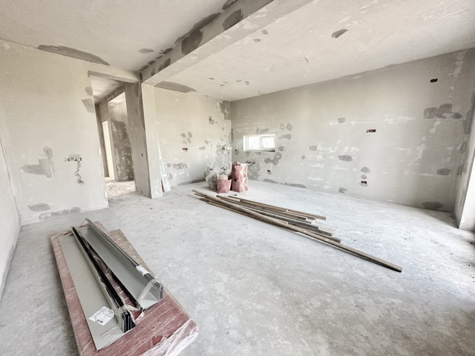 Duplex cu 5 camere si 380 mp teren cu panouri fotovoltaice - Mosnita Noua 6, foxfort.ro