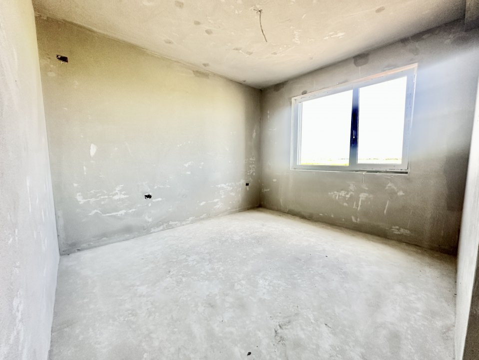 Duplex cu 5 camere si 380 mp teren cu panouri fotovoltaice - Mosnita Noua 8, foxfort.ro