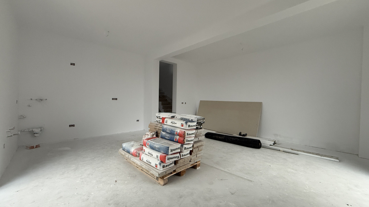 Duplex cu 5 camere si 380 mp teren cu panouri fotovoltaice - Mosnita Noua 5, foxfort.ro