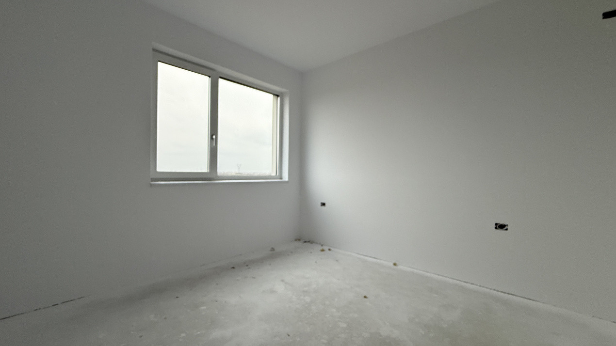 Duplex cu 5 camere si 380 mp teren cu panouri fotovoltaice - Mosnita Noua 12, foxfort.ro