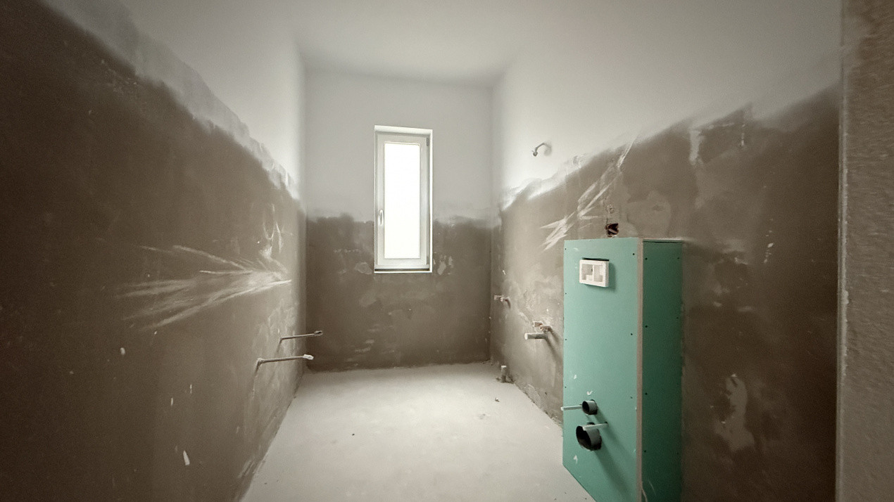 Duplex cu 5 camere si 380 mp teren cu panouri fotovoltaice - Mosnita Noua 14, foxfort.ro