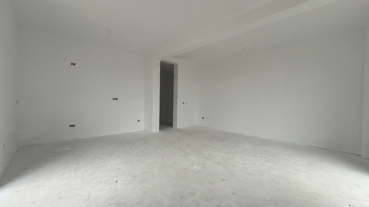 Duplex cu 5 camere si 380 mp teren cu panouri fotovoltaice - Mosnita Noua 5, foxfort.ro