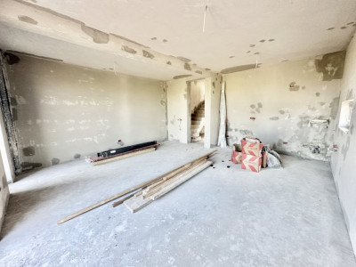 Duplex cu 5 camere si 380 mp teren cu panouri fotovoltaice - Mosnita Noua imagine mica 5, foxfort.ro