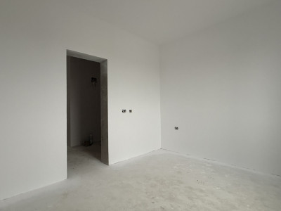 Duplex cu 5 camere si 380 mp teren cu panouri fotovoltaice - Mosnita Noua imagine mica 7, foxfort.ro