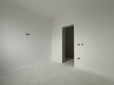 Duplex cu 5 camere si 380 mp teren cu panouri fotovoltaice - Mosnita Noua imagine mica 11, foxfort.ro