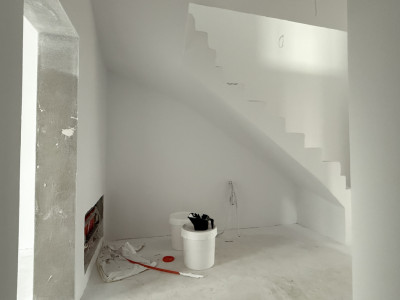 Duplex cu 5 camere si 380 mp teren cu panouri fotovoltaice - Mosnita Noua imagine mica 15, foxfort.ro