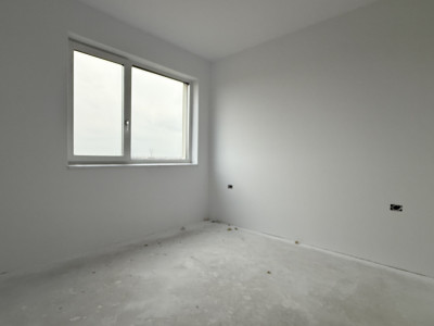 Duplex cu 5 camere si 380 mp teren cu panouri fotovoltaice - Mosnita Noua imagine mica 18, foxfort.ro