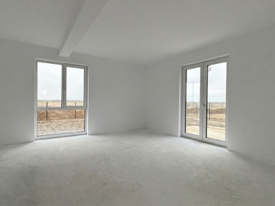 Duplex cu 5 camere si 380 mp teren cu panouri fotovoltaice - Mosnita Noua imagine mica 4, foxfort.ro