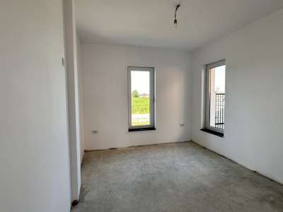 COMISION 0% - Duplex 5 camere, 112 mp, in Mosnita Noua, zona castel Royal imagine mica 9, foxfort.ro