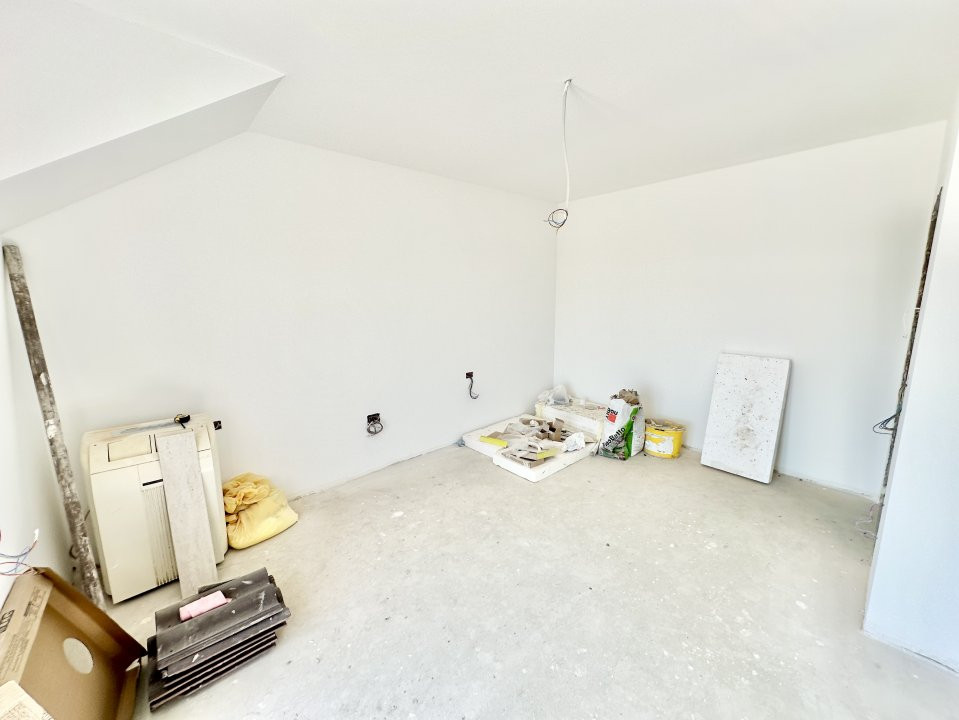 Duplex Mosnita, 4 camere, 2 bai - Toate utilitatile 11, foxfort.ro