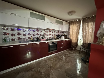 Casa individuala cu 12 camere, 400 mp utili - Bucovat imagine mica 4, foxfort.ro