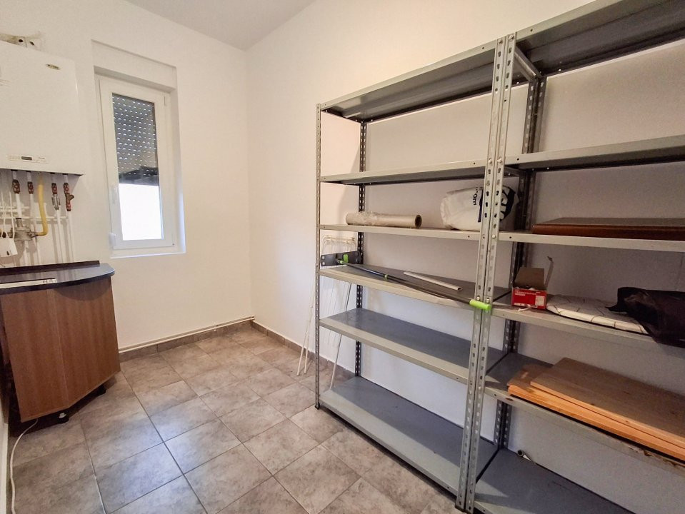 Apartament 3 camere decomandat de inchiriat la casa, zona Crisan 10, foxfort.ro