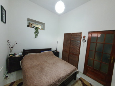 Apartament cu 2 camere decomandat, cladire istorica - Sinaia imagine mica 5, foxfort.ro