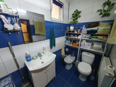 Apartament cu 2 camere decomandat, cladire istorica - Sinaia imagine mica 18, foxfort.ro