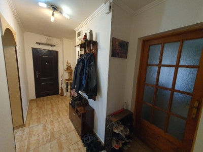 Apartament cu 2 camere decomandat, cladire istorica - Sinaia imagine mica 23, foxfort.ro