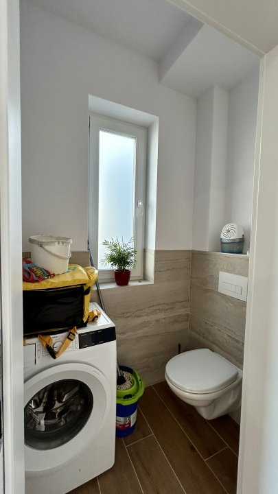 Duplex cu 4 camere si teren de 375 mp - zona Sanandrei 15, foxfort.ro