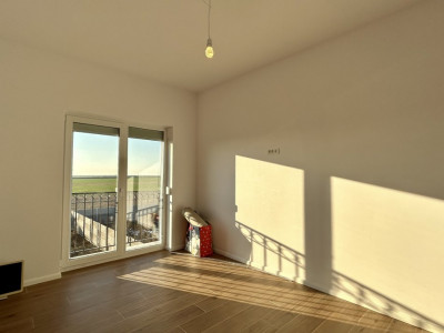 Duplex cu 4 camere si teren de 375 mp - zona Sanandrei imagine mica 7, foxfort.ro