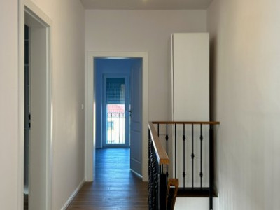 Duplex cu 4 camere si teren de 375 mp - zona Sanandrei imagine mica 13, foxfort.ro