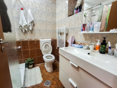 Casa individuala cu 8 camere si teren de 832 mp de vanzare, zona Girocului imagine mica 13, foxfort.ro